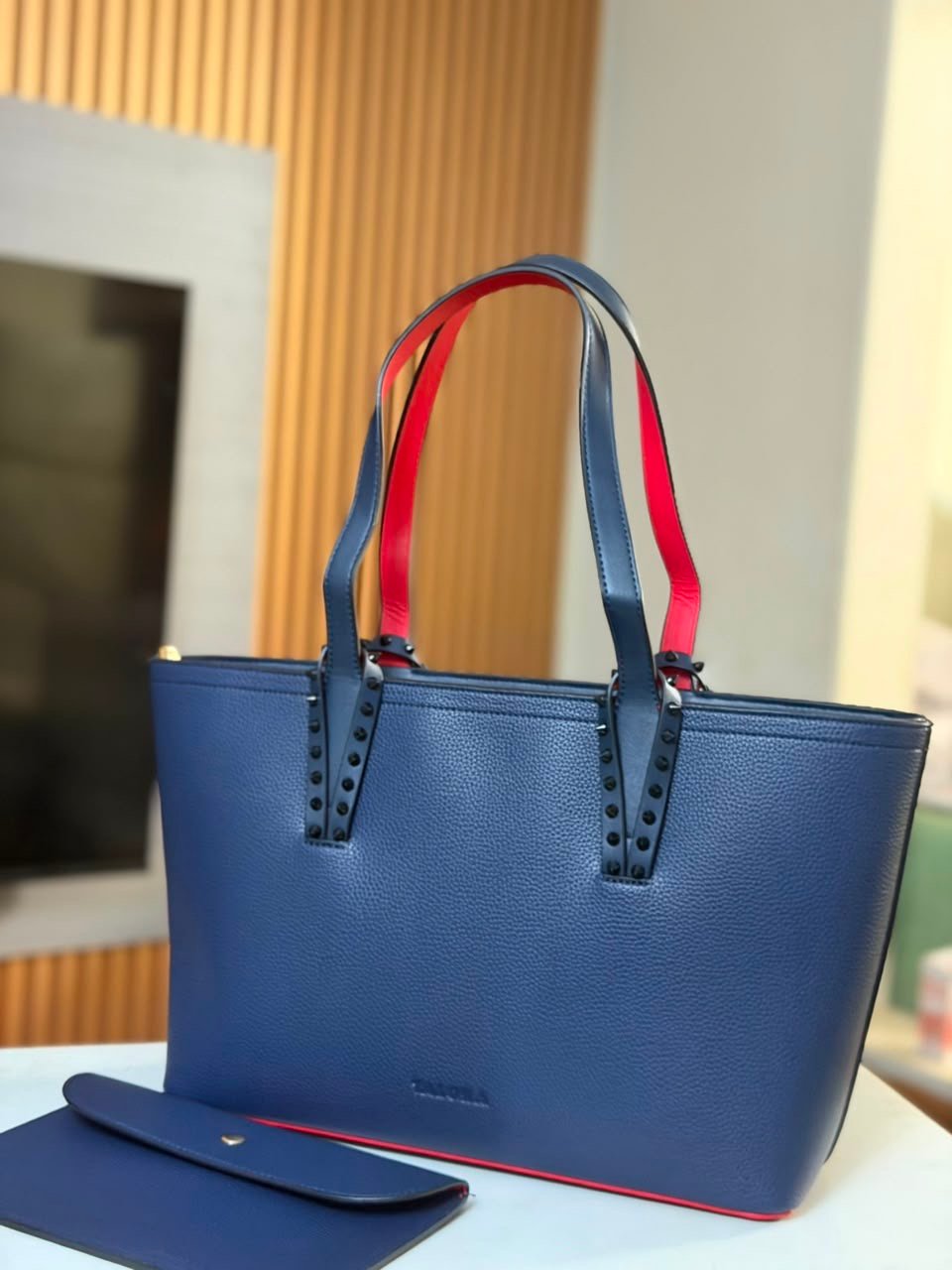 Luxury Cabas Tote Bag - Image 5